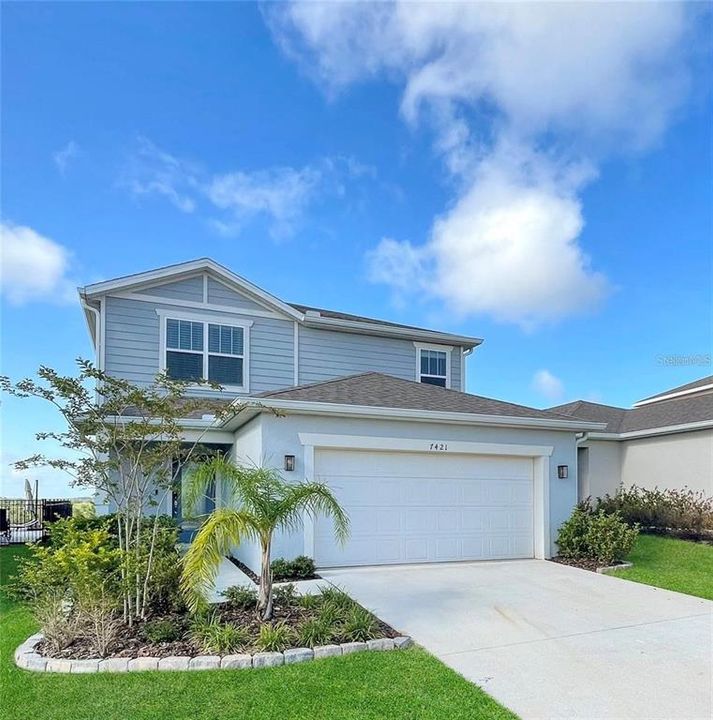 Active With Contract: $2,975 (4 beds, 3 baths, 2207 Square Feet)