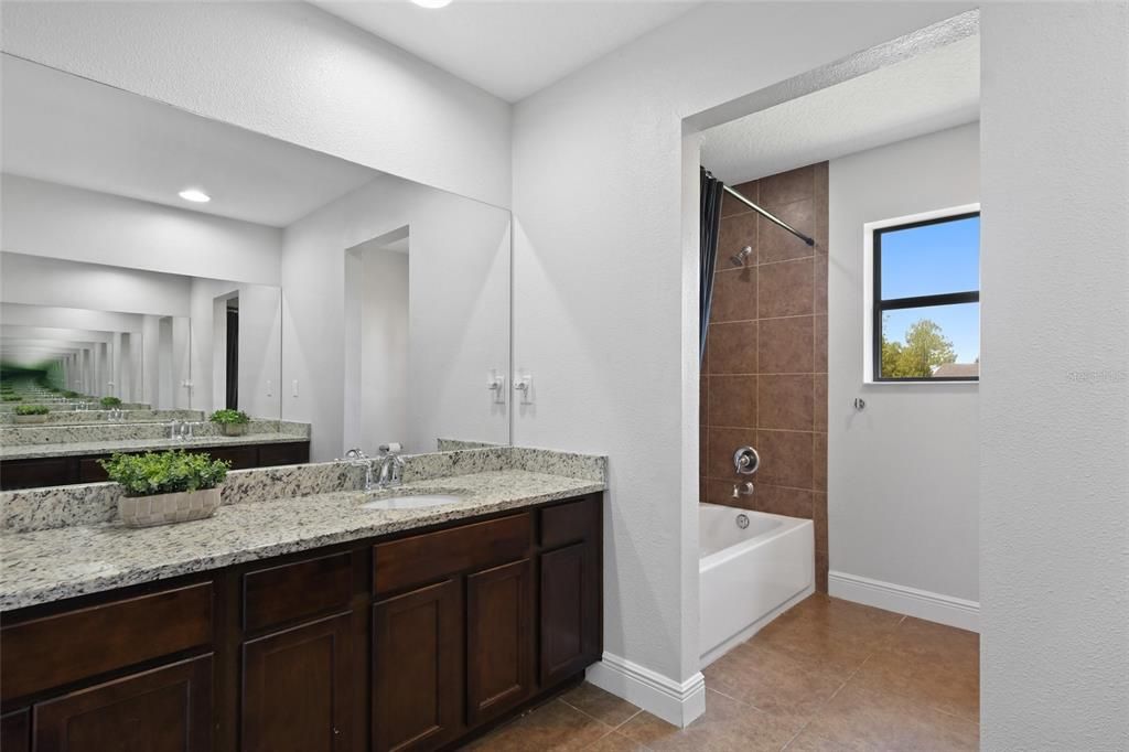 Upstairs Shared Bathroom