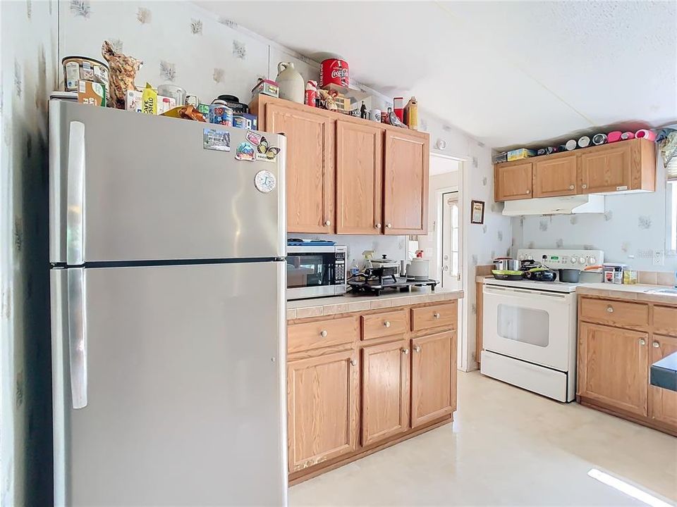 For Sale: $250,000 (3 beds, 2 baths, 1620 Square Feet)
