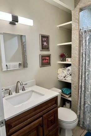Active With Contract: $115,000 (1 beds, 1 baths, 648 Square Feet)