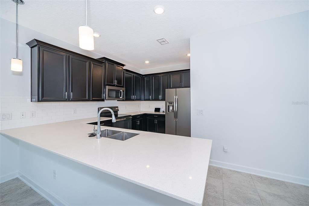 Active With Contract: $379,900 (3 beds, 2 baths, 1741 Square Feet)