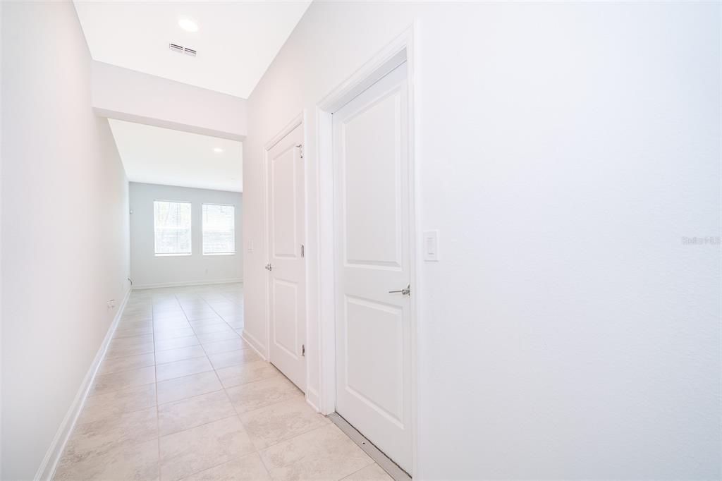 Active With Contract: $379,900 (3 beds, 2 baths, 1741 Square Feet)
