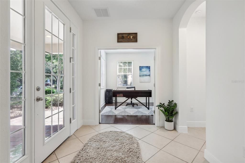 Active With Contract: $625,000 (4 beds, 2 baths, 3129 Square Feet)