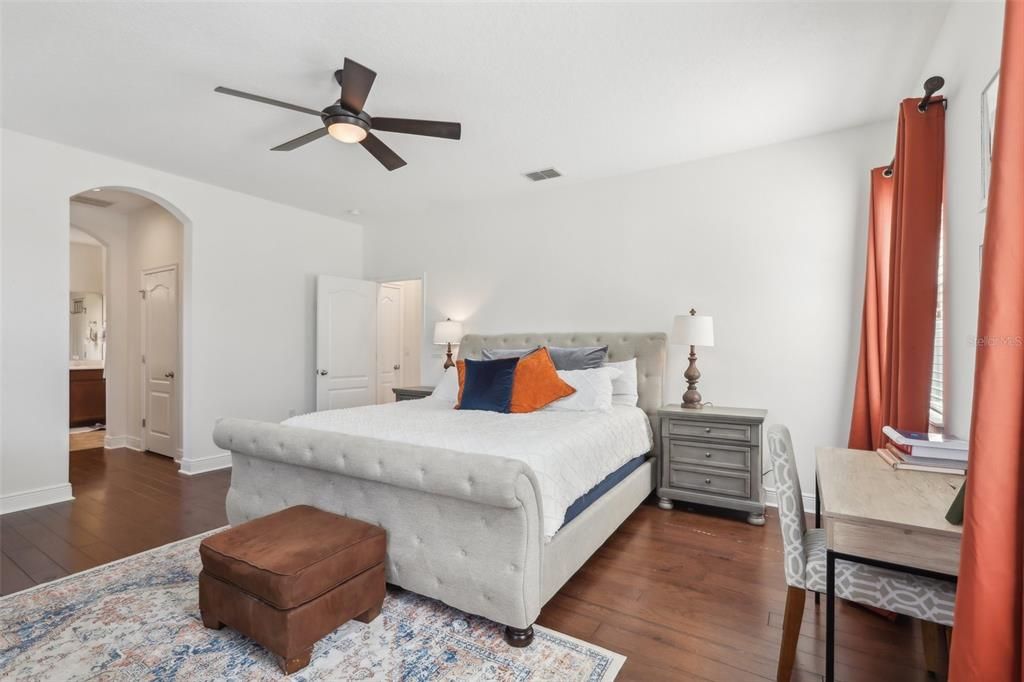 Active With Contract: $625,000 (4 beds, 2 baths, 3129 Square Feet)