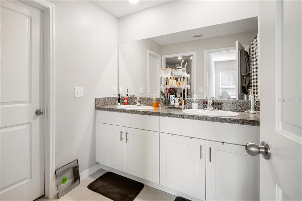 Active With Contract: $340,000 (4 beds, 2 baths, 1841 Square Feet)