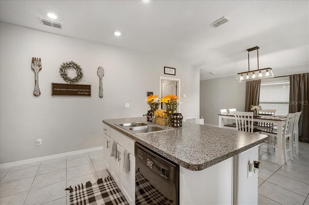 Active With Contract: $340,000 (4 beds, 2 baths, 1841 Square Feet)