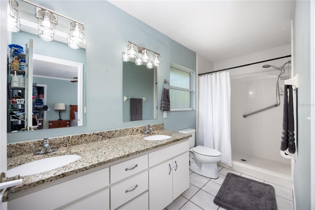 Active With Contract: $349,000 (3 beds, 2 baths, 1570 Square Feet)