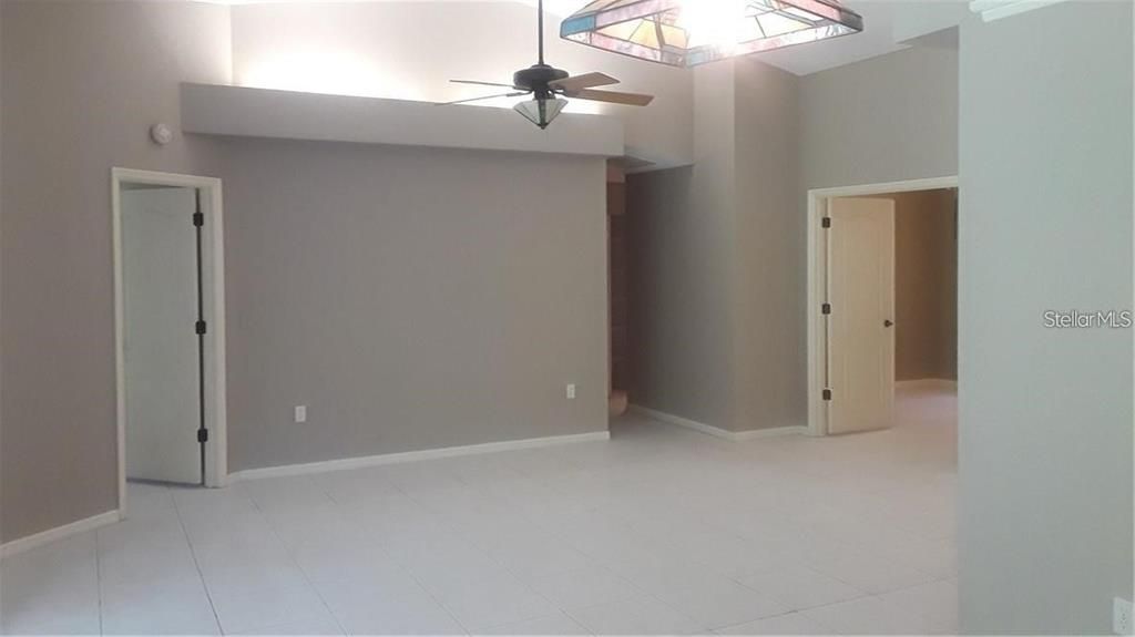 For Rent: $2,600 (2 beds, 2 baths, 1565 Square Feet)