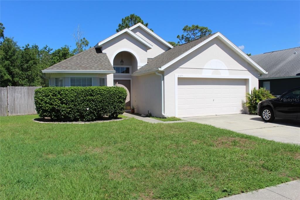 Active With Contract: $2,375 (3 beds, 2 baths, 1397 Square Feet)