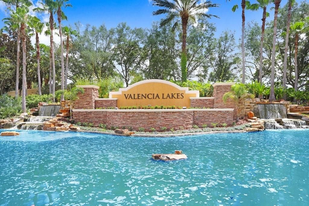 Let's talk about why Valencia Lakes is an amazing community to live in......