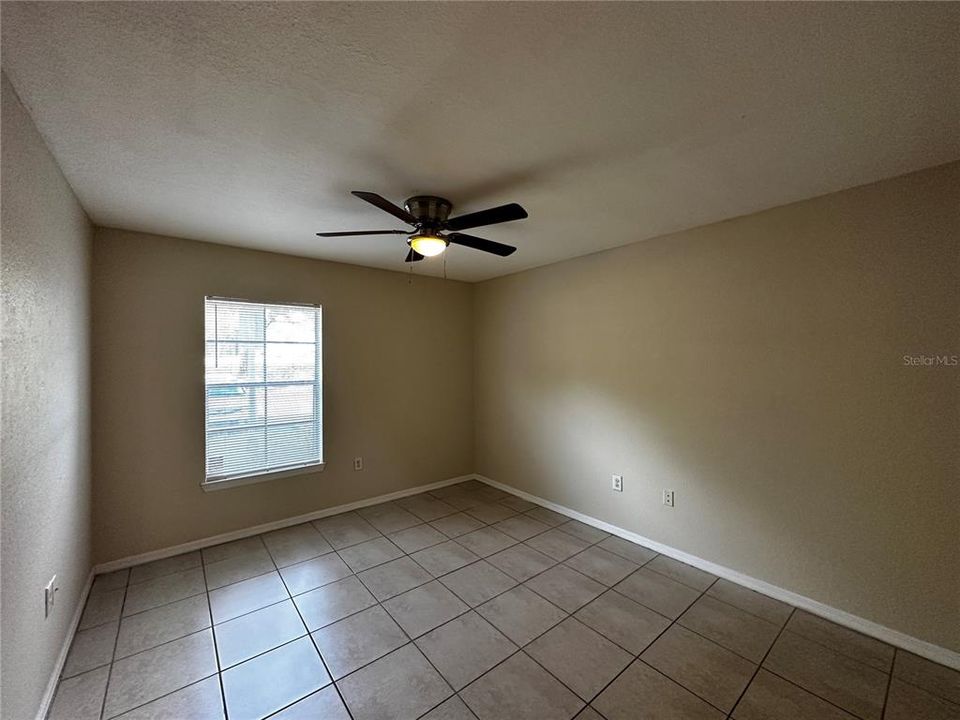 Active With Contract: $1,600 (2 beds, 2 baths, 1113 Square Feet)