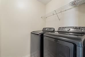 Active With Contract: $2,200 (3 beds, 3 baths, 1917 Square Feet)