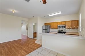 Active With Contract: $2,200 (3 beds, 3 baths, 1917 Square Feet)