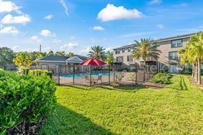 Active With Contract: $2,200 (3 beds, 3 baths, 1917 Square Feet)