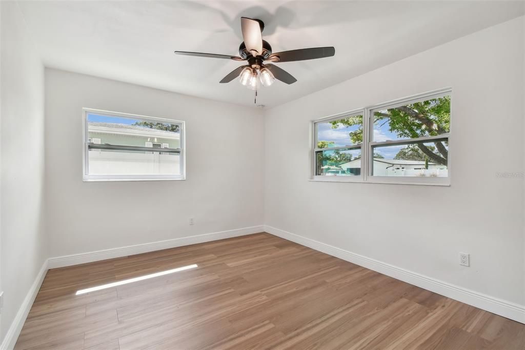 Active With Contract: $549,900 (3 beds, 2 baths, 1818 Square Feet)