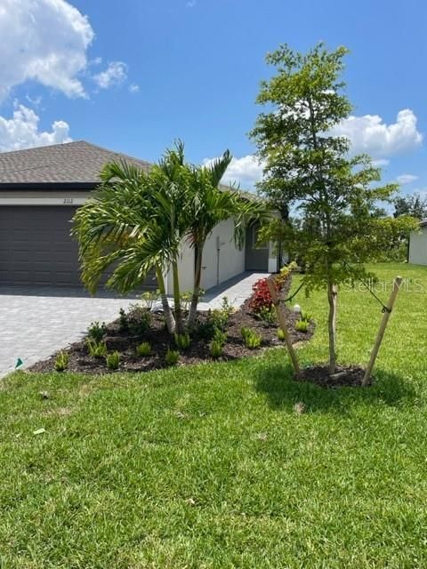 Recently Rented: $2,100 (2 beds, 2 baths, 1564 Square Feet)
