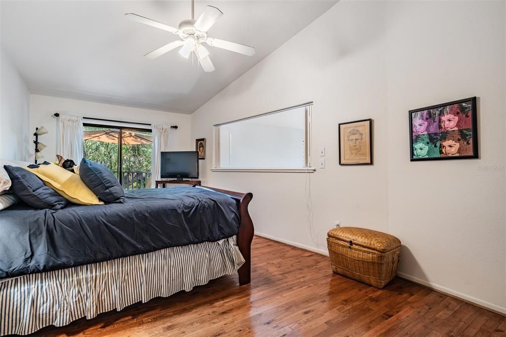 Active With Contract: $350,000 (3 beds, 2 baths, 1566 Square Feet)