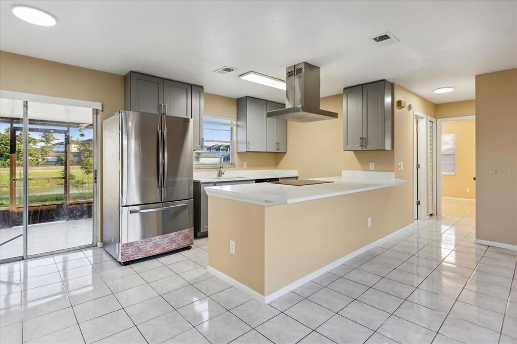 Active With Contract: $2,300 (3 beds, 2 baths, 1100 Square Feet)