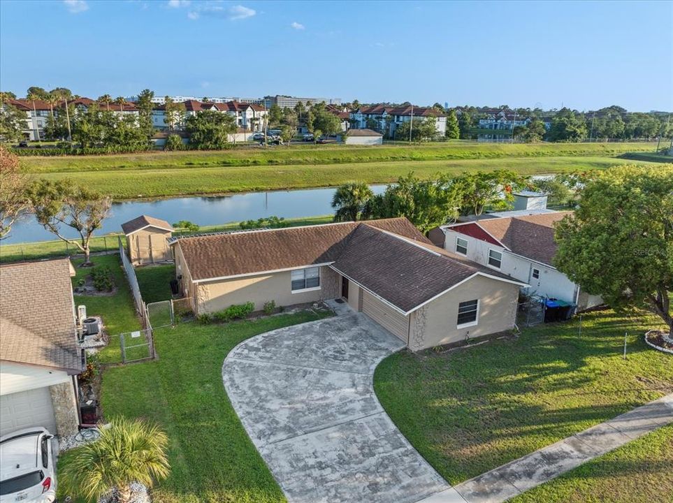 Active With Contract: $2,300 (3 beds, 2 baths, 1100 Square Feet)