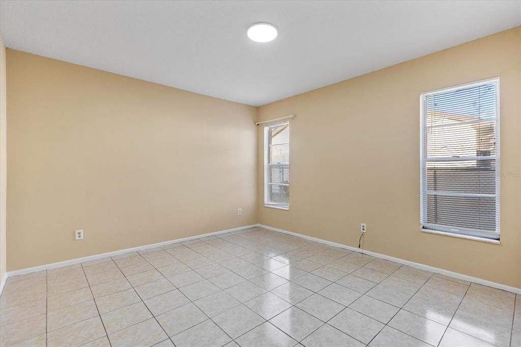 Active With Contract: $2,300 (3 beds, 2 baths, 1100 Square Feet)