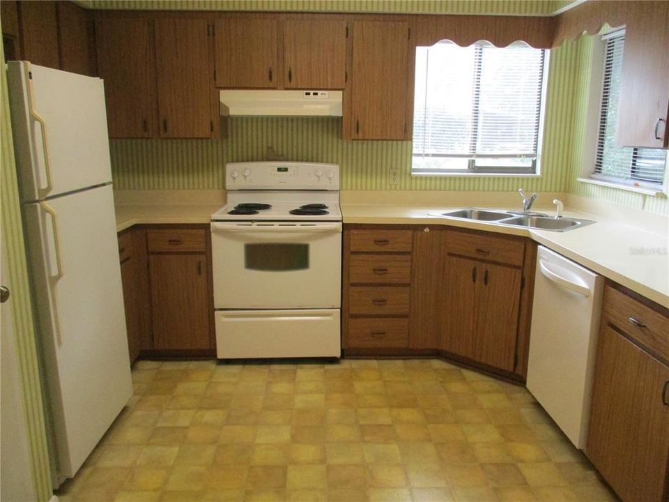 For Rent: $1,400 (2 beds, 2 baths, 1032 Square Feet)