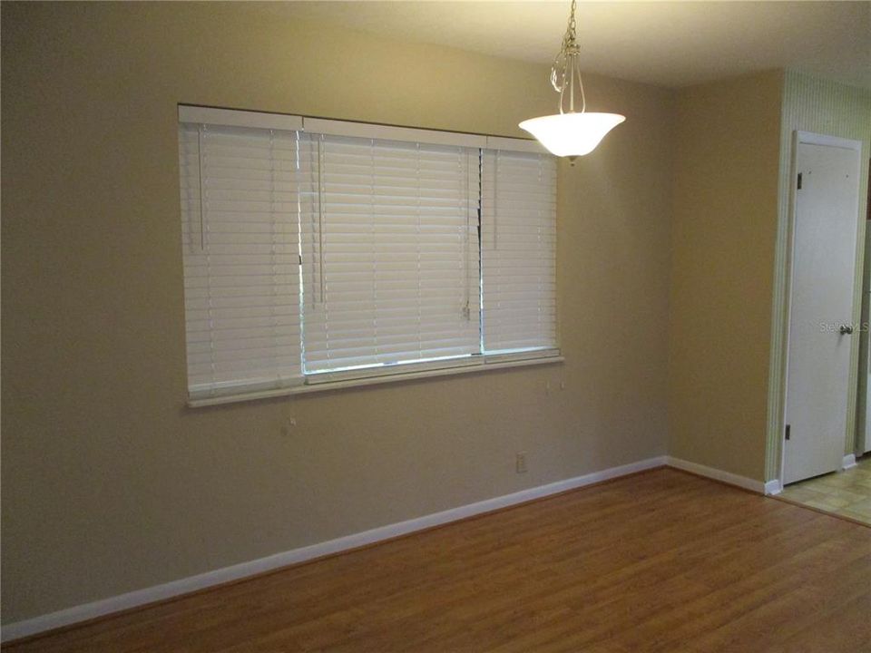 For Rent: $1,400 (2 beds, 2 baths, 1032 Square Feet)