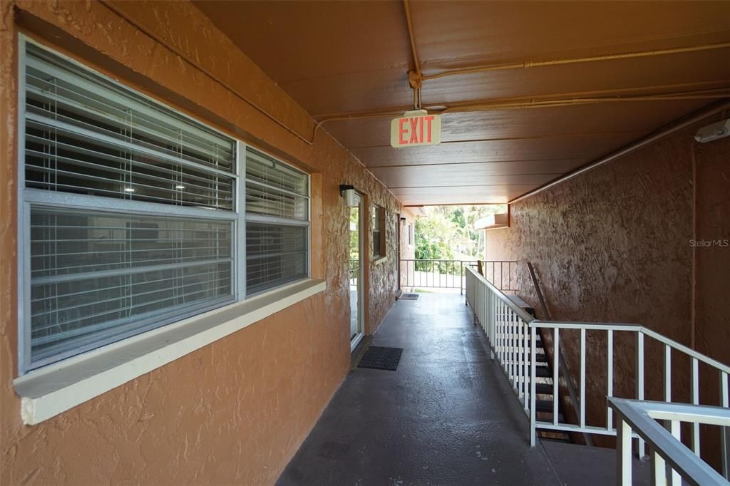 For Sale: $245,000 (2 beds, 2 baths, 1151 Square Feet)