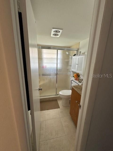 For Sale: $199,000 (2 beds, 2 baths, 756 Square Feet)