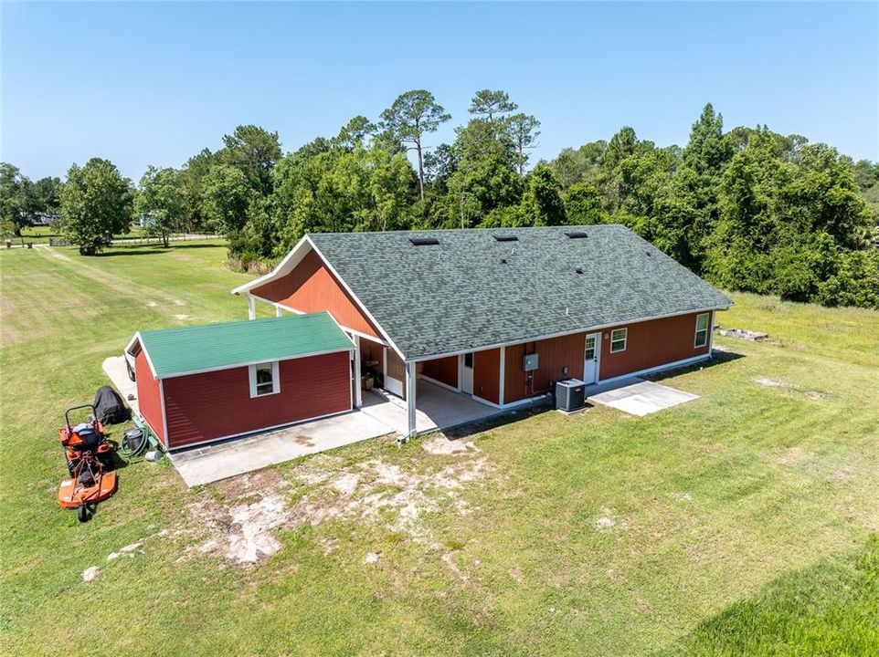 Active With Contract: $469,500 (3 beds, 2 baths, 1596 Square Feet)