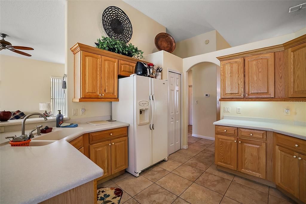 Kitchen also has a Closet Pantry.