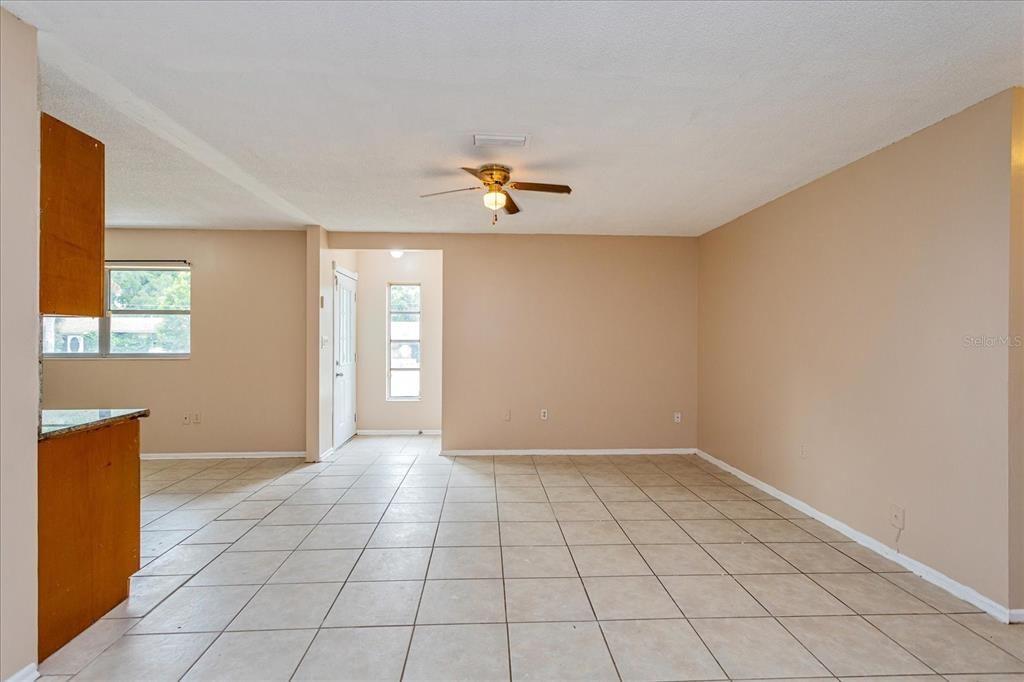 For Sale: $219,900 (3 beds, 2 baths, 1514 Square Feet)