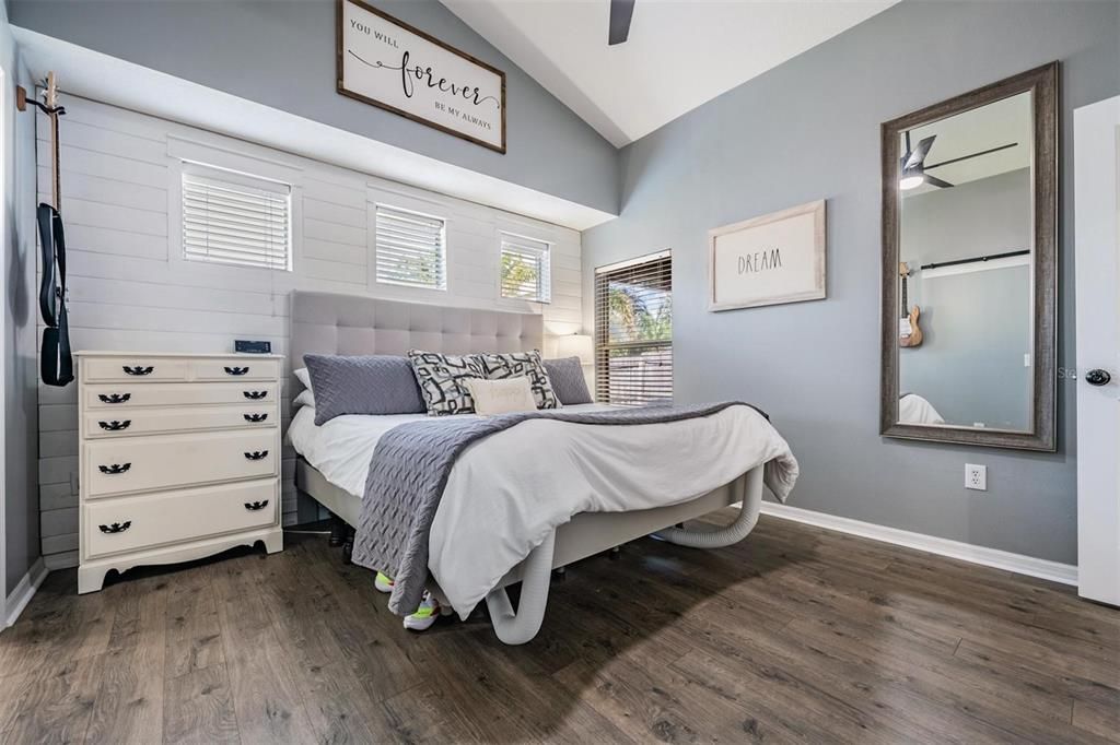 Vaulted ceiling and shiplap accent wall