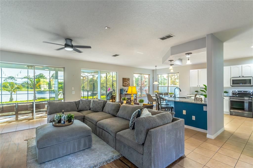 Active With Contract: $650,000 (5 beds, 3 baths, 3095 Square Feet)