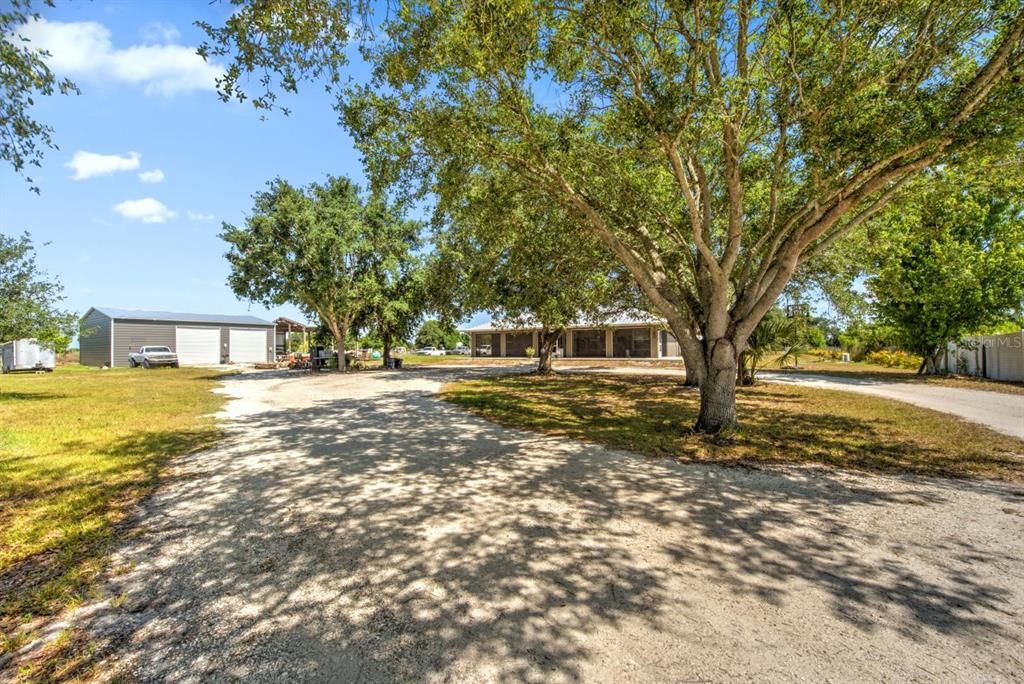 For Sale: $660,000 (3 beds, 2 baths, 2198 Square Feet)