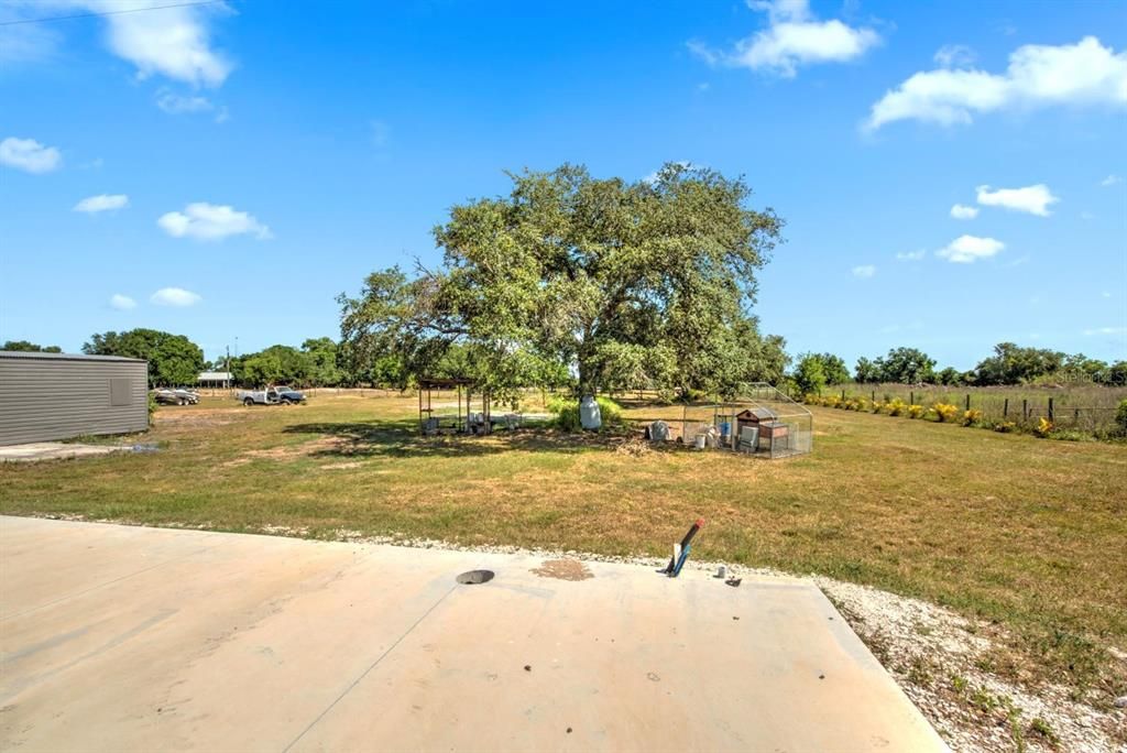 For Sale: $660,000 (3 beds, 2 baths, 2198 Square Feet)