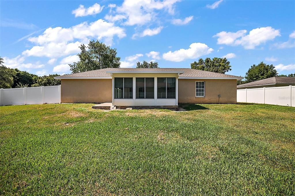 Active With Contract: $229,900 (3 beds, 2 baths, 1132 Square Feet)