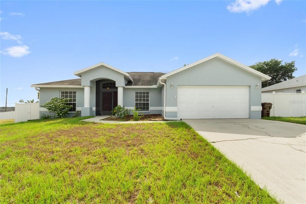 For Sale: $310,000 (3 beds, 2 baths, 1859 Square Feet)