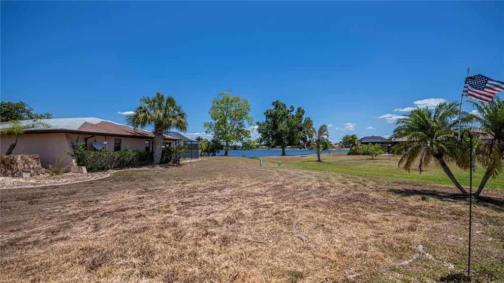 Active With Contract: $330,000 (4 beds, 2 baths, 1976 Square Feet)