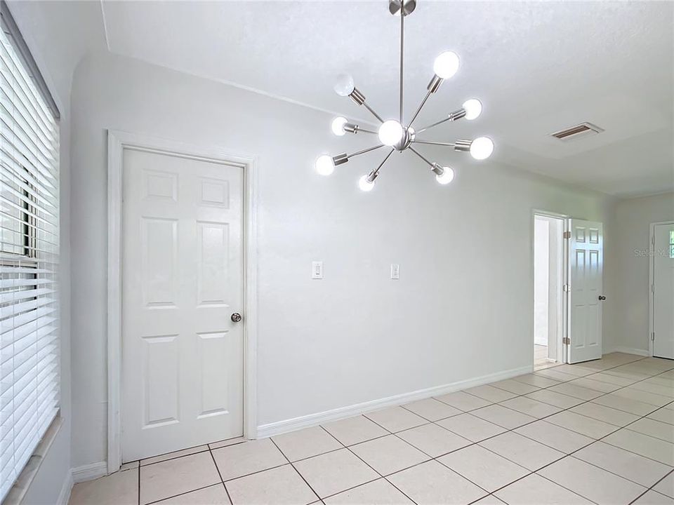 For Sale: $235,000 (3 beds, 2 baths, 1332 Square Feet)