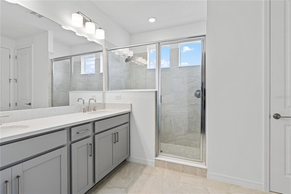 Active With Contract: $3,200 (3 beds, 3 baths, 2149 Square Feet)