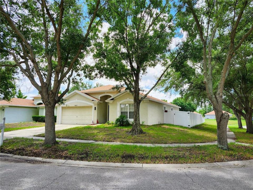 For Sale: $362,000 (3 beds, 2 baths, 1500 Square Feet)