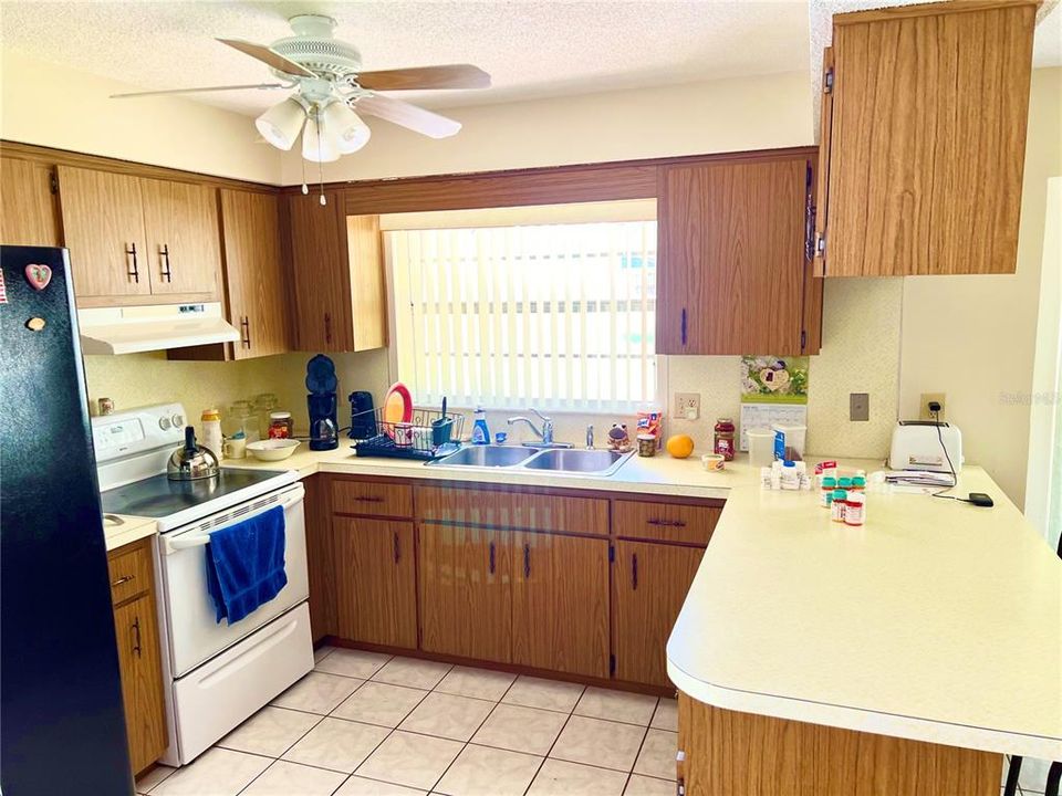 For Sale: $279,000 (0 beds, 0 baths, 1154 Square Feet)