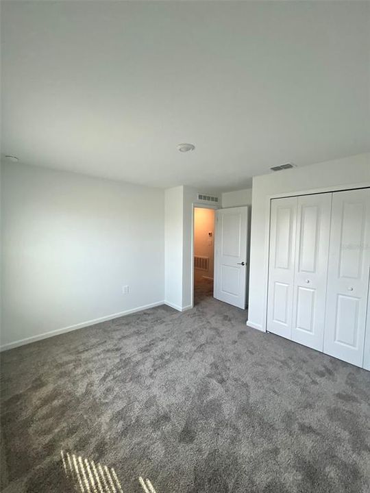 Recently Rented: $2,550 (3 beds, 2 baths, 1615 Square Feet)