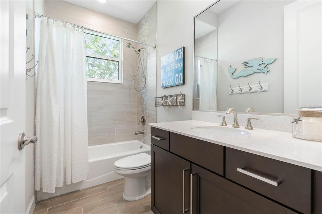 Active With Contract: $869,000 (4 beds, 3 baths, 2632 Square Feet)
