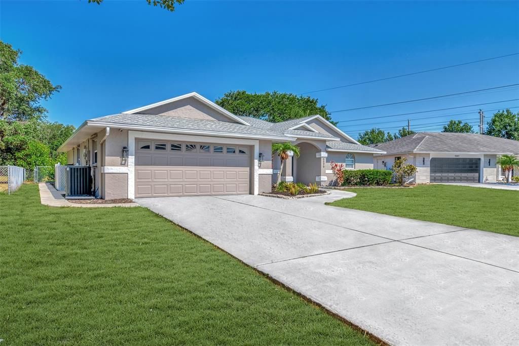 For Sale: $610,000 (3 beds, 2 baths, 2198 Square Feet)