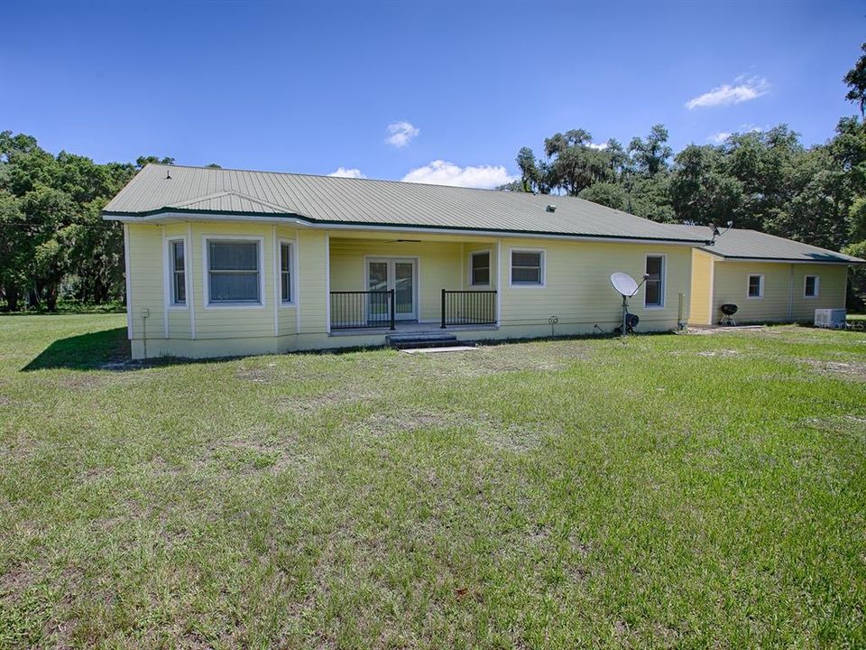 For Sale: $1,425,000 (4 beds, 2 baths, 2382 Square Feet)