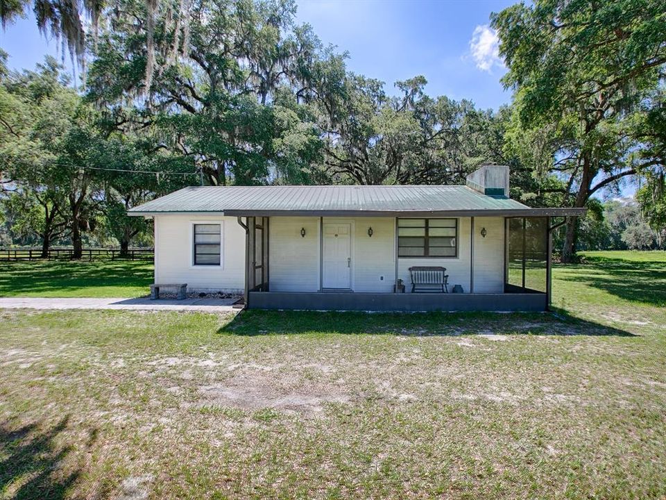 For Sale: $1,425,000 (4 beds, 2 baths, 2382 Square Feet)