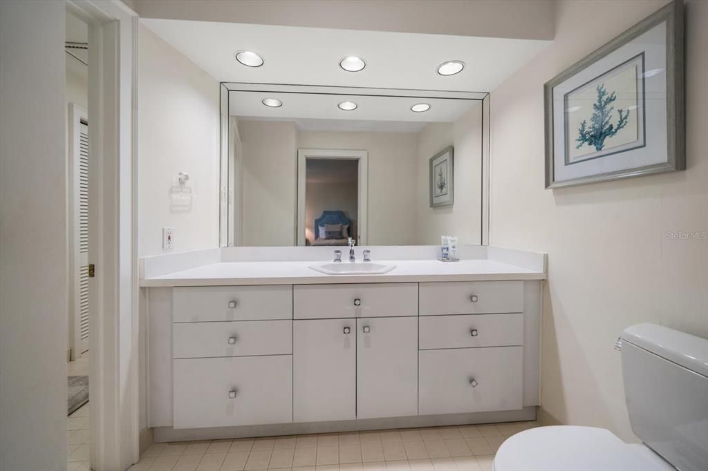 Second bedroom ensuite bath area.