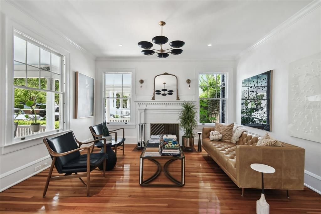 Active With Contract: $3,300,000 (5 beds, 3 baths, 4000 Square Feet)