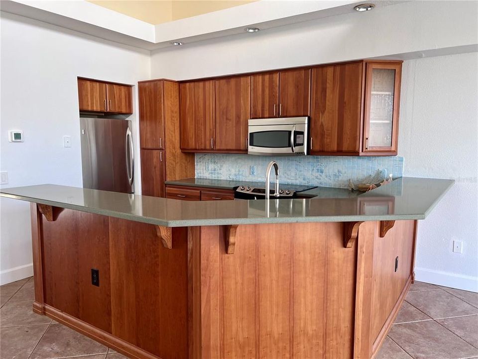 En Venta: $599,900 (3 camas, 2 baños, 1735 Pies cuadrados)